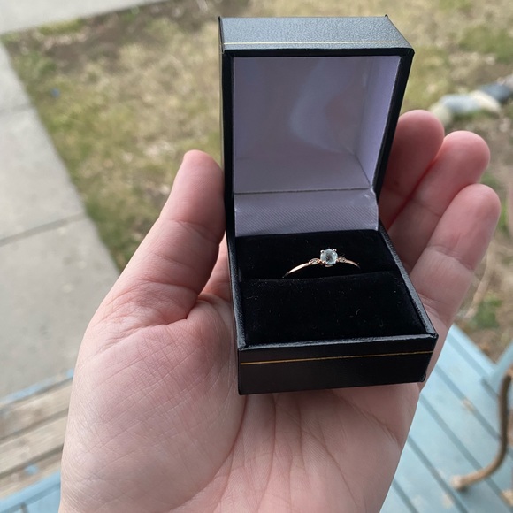 Aquamarine and diamond ring - Picture 6 of 13